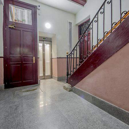 New Apt De 7Pax En El Corazon De Malasana Apartment Madrid Luaran gambar
