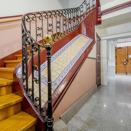 New Apt De 7Pax En El Corazon De Malasana Apartment Madrid Luaran gambar