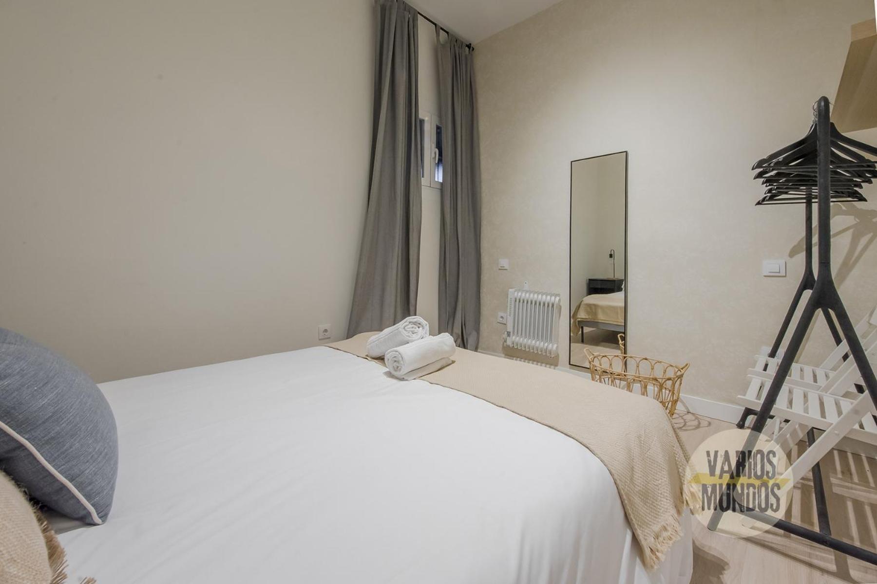 New Apt De 7Pax En El Corazon De Malasana Apartment Madrid Luaran gambar